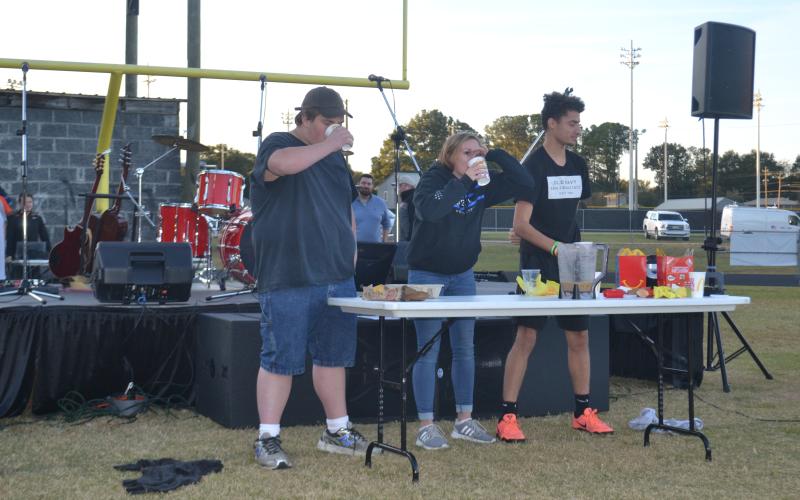 High schoolers participate in an activity at the 2018 Fields of Faith.