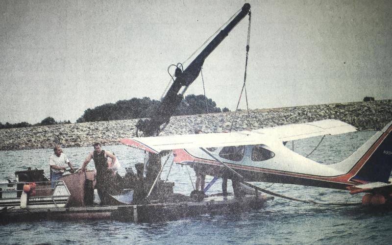 Christopher Hayne landed a plane in Lake Hartwell in 2005, as pictured here in The Sun.