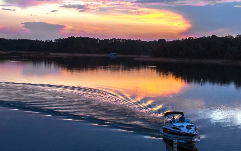 While the U.S. Army Corps of Engineers is updating its master plan for Lake Hartwell for the first time since 1981