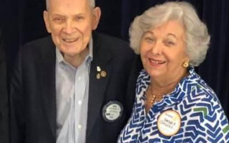 Edmunds alongside his wife at a 2019 Rotary event.
