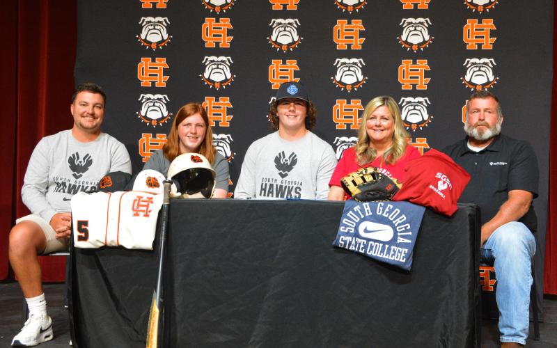 Peyton Powell signs to South Georgia State College for baseball.