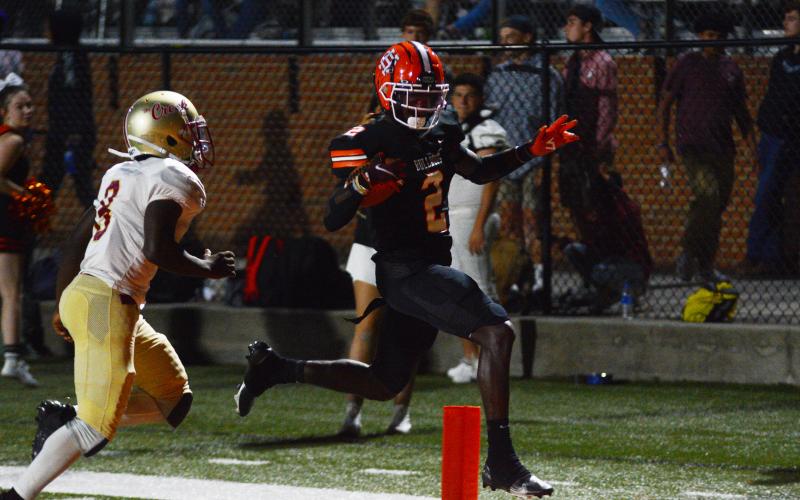 Paul Davis strides into the endzone on his second punt return touchdown on Friday, Sept. 23.