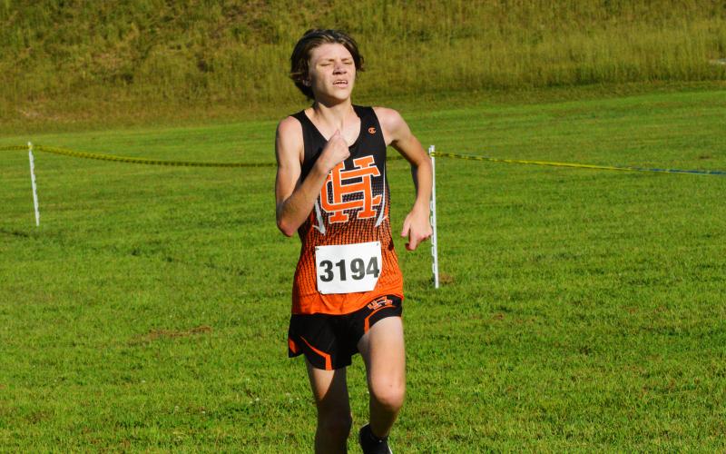 Braydon Lane runs at the Reservation Run on Sept. 20.