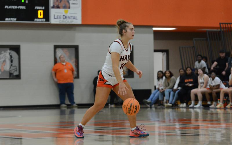Junior guard Dakota Phillips