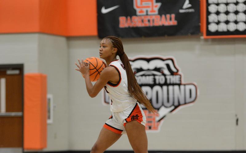 Senior guard Valasha Carter
