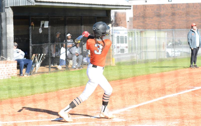 Senior infielder Emilee Sanders drives in the winning run on a walk-off RBI single in game one to defeat Elbert, 5-4.