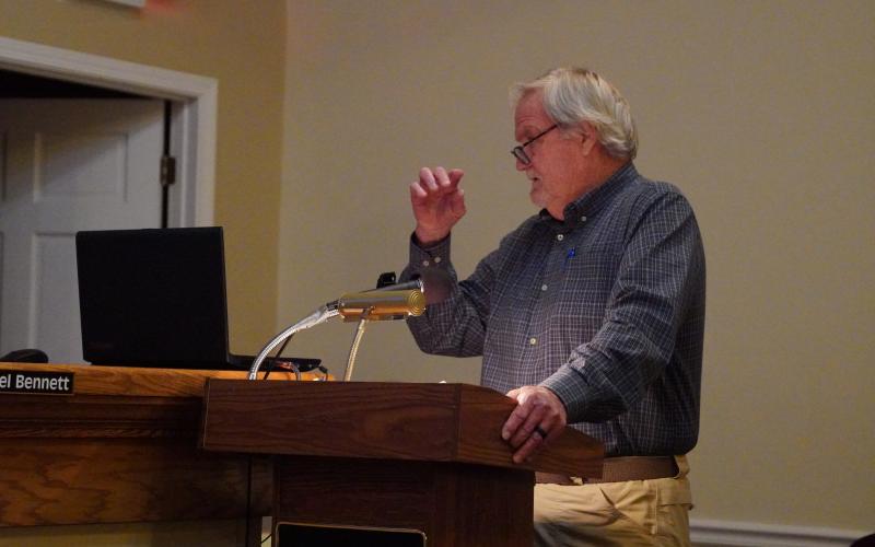 Bill Leard was honored with the Lifetime Achievement Award during the Hart County Chamber of Commerce’s annual Awards Banquet Jan. 26.