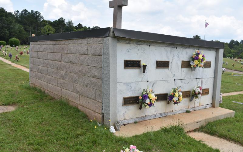 There are two mausoleums on the ground of Nancy Hart Memorial Park. The smaller of the two has a large crack on the side of the structure facing away from Royston Highway.