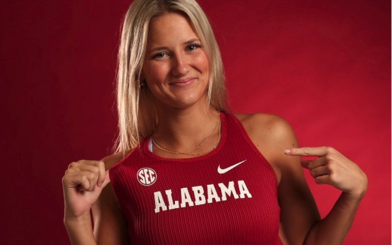 Hart County senior pole vaulter Amelia Johnson commits to Alabama over Kennesaw State, Ole Miss, and Clemson.