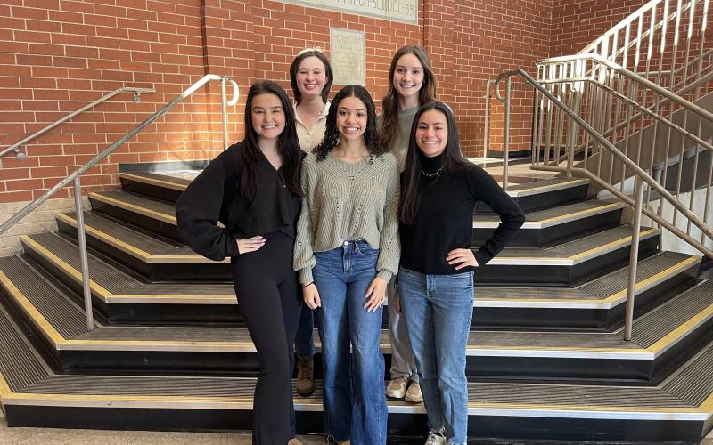 Seniors: Top Left to Right - Macy Robinson, Ellie Craft Bottom Left to Right - Ella Franklin, Alexis Tucker, McKinley Ivester.