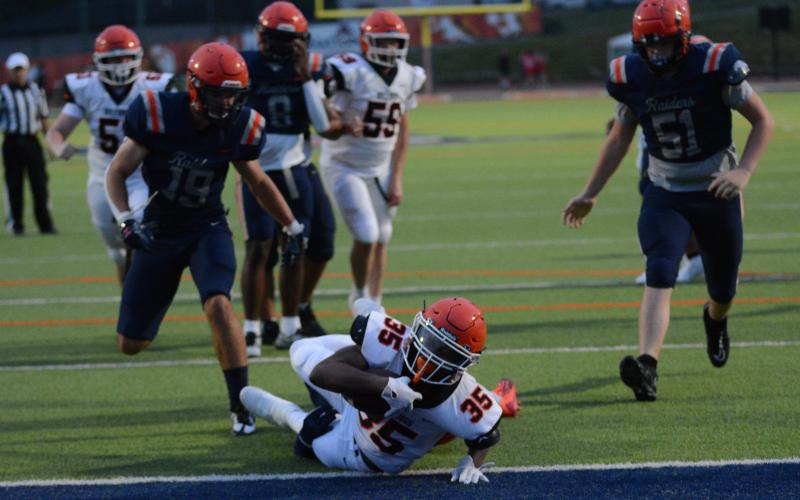 Running backs rising sophomore Faustino Rangel (pictured) and rising senior Timothy Newton both had rushing touchdowns in the 2024 Spring Game versus Habersham Central.
