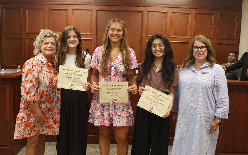 Hart County High School’s stellar performers pictured above (from left to right): Superintendent Jennifer Carter, Bella Chitwood, Dakota Phillips, Catherine Nguyen, and Board Chair Kim Pierce.