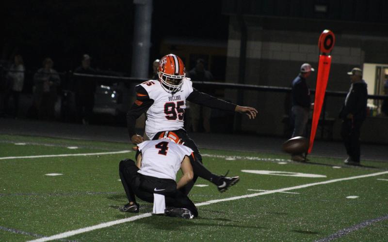 Junior kicker German Franco (95) nails a 30-yard field goal right before the half in the 40-10 over East Jackson. Photo by Cheyenne Tolleson/Jackson Harold TODAY