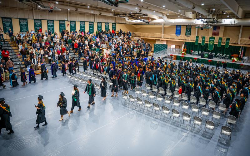Hartwell’s Randi Davis joined over 140 graduates during Piedmont University’s fall commencement ceremony.