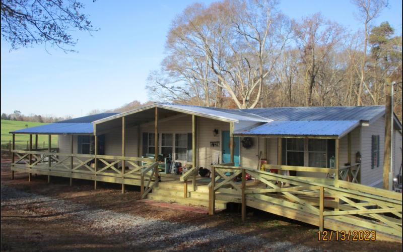 Doug Mackney’s Quality Work Service offers home renovation services like deck work and dock work. Mackney said a new trend in dock work includes using composite boards that require less maintenance and last longer than wooden docks. (Photo submitted by Doug Mackney)