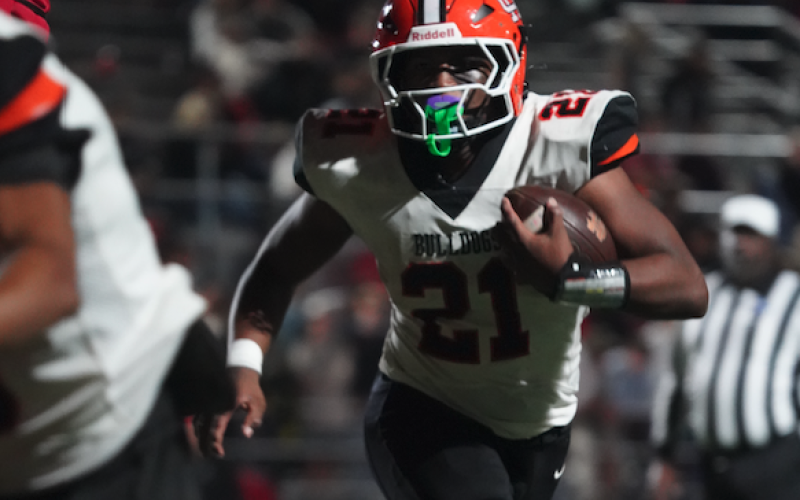 Junior running back Faustino Rangel earns Athlete of the Week.