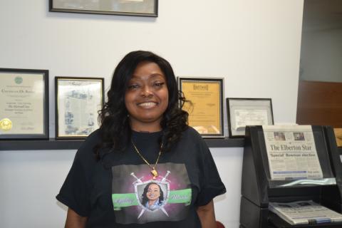 Sunshot by Drew Dotson - Shirlena Sturghill-Barnett, 38, is hoping to find a kidney donor and is raising awareness about kidney diseases while she waits.