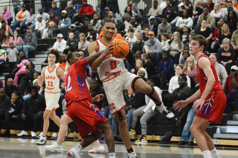 Sunshot by Grayson Williams - Demetrius Glenn makes a move to the basket against Jefferson