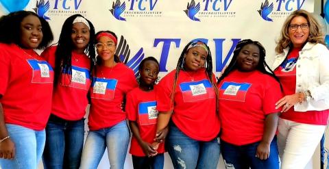 Left photo: From left to right, Redaphca, Thaina, Samaika, Mirlanda, Andremise, Belinda and Linda Schuler-Gunter. 
