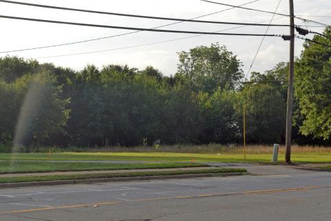 The new MedLink facility is proposed for the plot of land seen above, adjacent to Fairview Ave. along Benson Street.