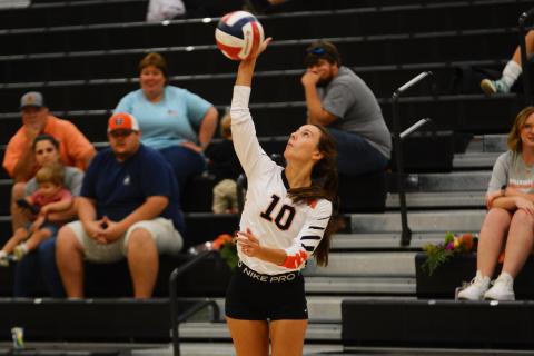 Drew Dotson/The Hartwell Sun - Ryleigh Jordan serves the ball against Madison County on Sept. 22.