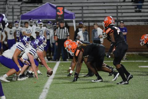 The Purple Hurricanes line up offensively against Hart County's defense in a drive.