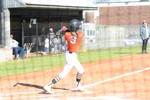 Senior infielder Emilee Sanders drives in the winning run on a walk-off RBI single in game one to defeat Elbert, 5-4. 