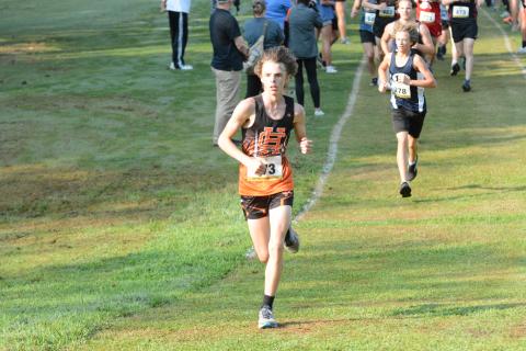 Senior Damian Childress places in the Top 100, placing 70th in the 2023 Mountain Invitational in Helen Sept. 28.