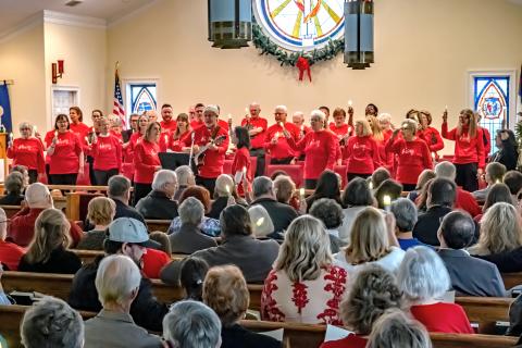 The Hart Community Chorus presented “A Christmas Celebration in Song” this past Thursday evening and again on Saturday afternoon at Faith Lutheran Church to standing room only audiences. Under the direction of Maureen DeLoach, the chorus sang some of the beautiful music of Christmas.