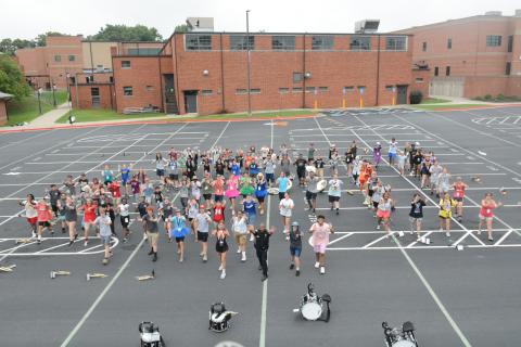 Lieutenant Darin T. Rucker of Hartwell’s Uniform Patrol Division partnered with the Hart County High School Marching Bulldogs to emphasize school safety in the local community.