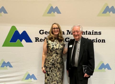 Pictured above Heather Feldman (left), GMRC Executive Director recognizes Bill Chafin (right), Hart County private sector representative as the organization’s member of the year. 