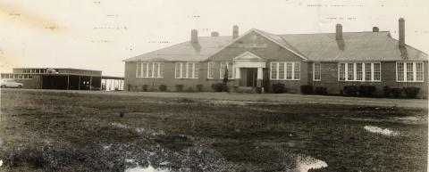 The old airline school building (Photo submitted by Moorhead)