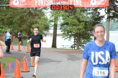 Seneca native, Alexander Rich, who was the Overall Male with a time of 39:04. (Photo/Benjamin London)
