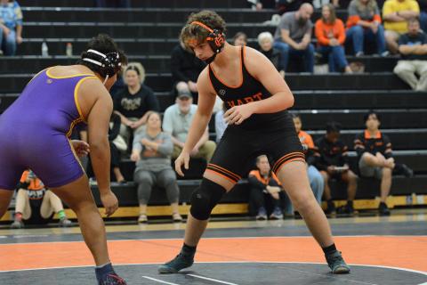 Senior wrestler Kenyon Harris earns Athlete of the Week.