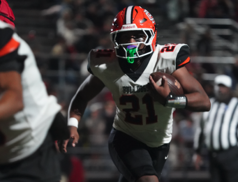 Junior running back Faustino Rangel earns Athlete of the Week.