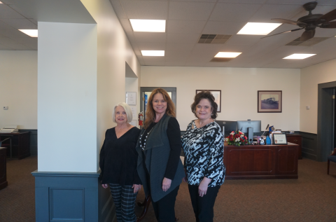 1st Franklin Financial Corporation employees in Hartwell include (L-R) Pam Anderson, Wendy Holmes and Joyce Wilson. Photo by Madison Linton.