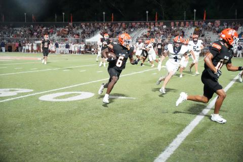 Football’s senior running back and defensive back Xavier Allen earns Athlete of the Week.  Photo by Ric Williams. 