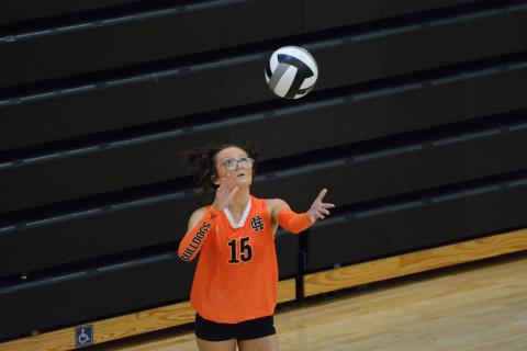 Volleyball’s right side hitter Zoe Chitwood earns Athlete of the Week.  Photo by Benjamin London. 