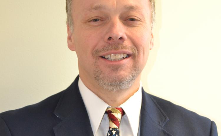 Hart County Clerk of Superior Court Frankie Gray announced recently he is seeking re-election