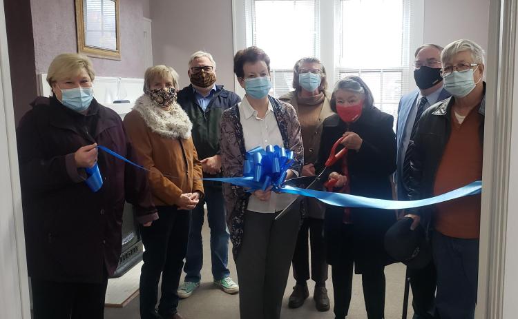 Pictured from left to right are Molly Boyd, Rosemary Dansbury, Pastor Richard Jarvis, Sibyl Hamrick, Lynn Farley, Christina Silpe, Pastor Edwin Simmons and Bruce Jones.