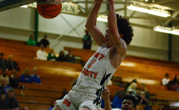 Johnny Curry dunks on Oconee County.