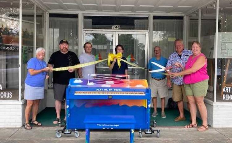 From left to right, Mary Lynn Johnson, DDA director Jason Ford, Daniel Craft, , Jackson Ford, Earl Johnson, Rob, and Dixie Northrup.  Dixie was in charge of the project.