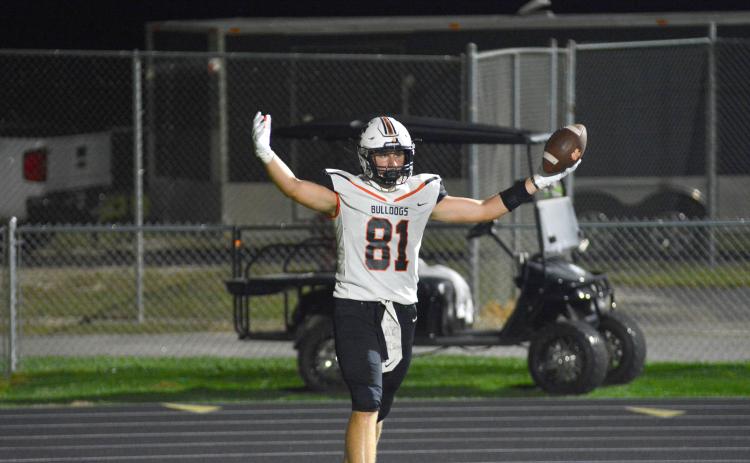 Cane Berrong catches a touchdown pass from Austen Whitworth in the 2019 loss at Oconee County.