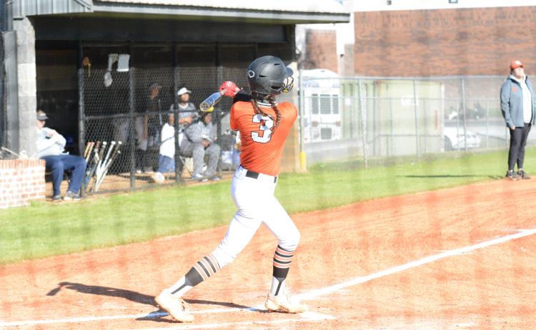 Senior infielder Emilee Sanders drives in the winning run on a walk-off RBI single in game one to defeat Elbert, 5-4.