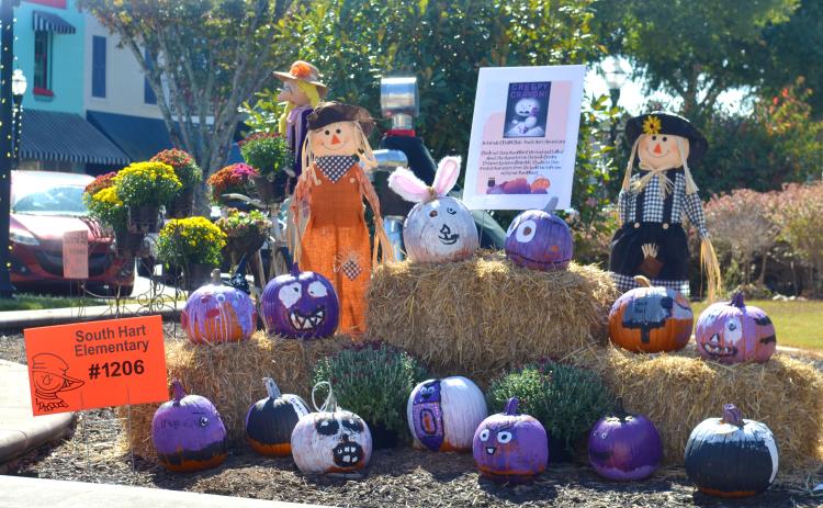 Hartwell Main Street’s annual scarecrow bash is coming soon. Registration forms are now available and are due no later than Sept. 30. Scarecrow bash participants may begin placing scarecrows Sept. 30 and must maintain them throughout the month of October.