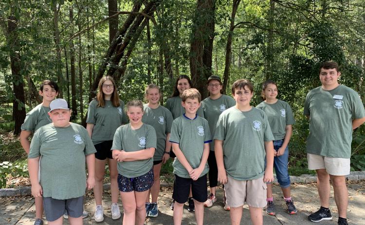 Hart County 4-H’ers pictured at Forestry Field Day include (front row, L-R) Easton Saylors, Morgan Johnson, Lincoln Daniel, Lukas Smith and coach Jacob Smith; (back row, L-R)  Phoebe Cain York, Alexandria LeBar, Paige Wilson, Emma Shiflet, Grace Wilson and Ashleigh Jones.