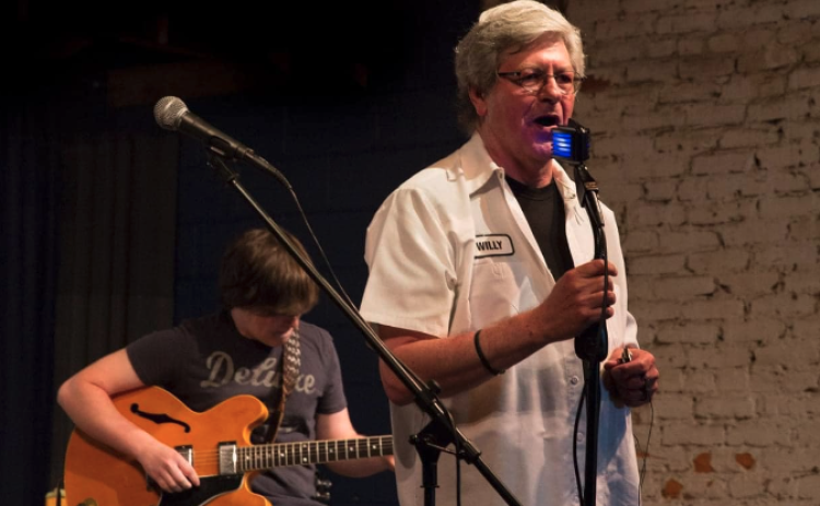 Walter Gordon performs at High Cotton Music Hall