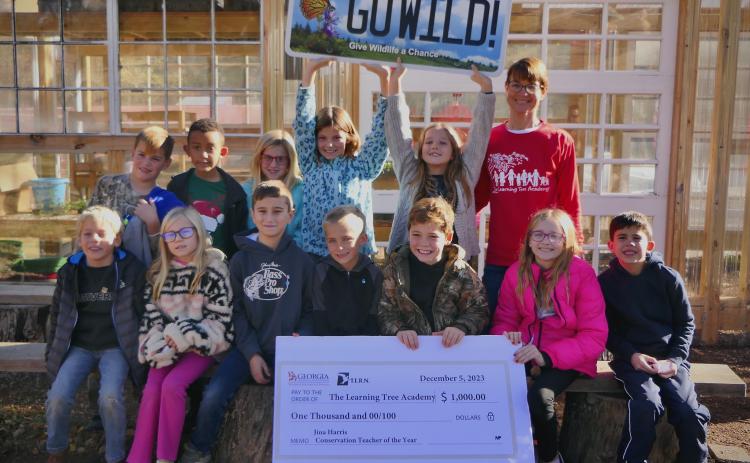 Third grade teacher Jina Harris from Toccoa wins the 2023 Conservation Teacher of the Year grant from Georgia DNR