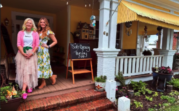 Owner of The Summer House Amelia Hays (right) standing next to her mother, Elexis Hays, before the business opened in April this year.