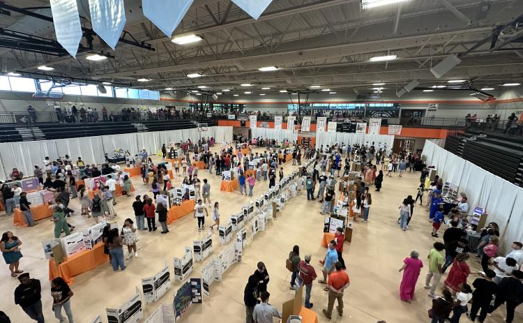 The 2024 Buddenbaum STEAM Showcase packed the Hart County High School Gymnasium last year, and school officials are hoping to see the same turnout this year. The Buddenbaum STEAM Showcase is set for Thursday, April 3, from 6-7:30 p.m. in the HCHS Gym. (Photo/Grayson Williams)